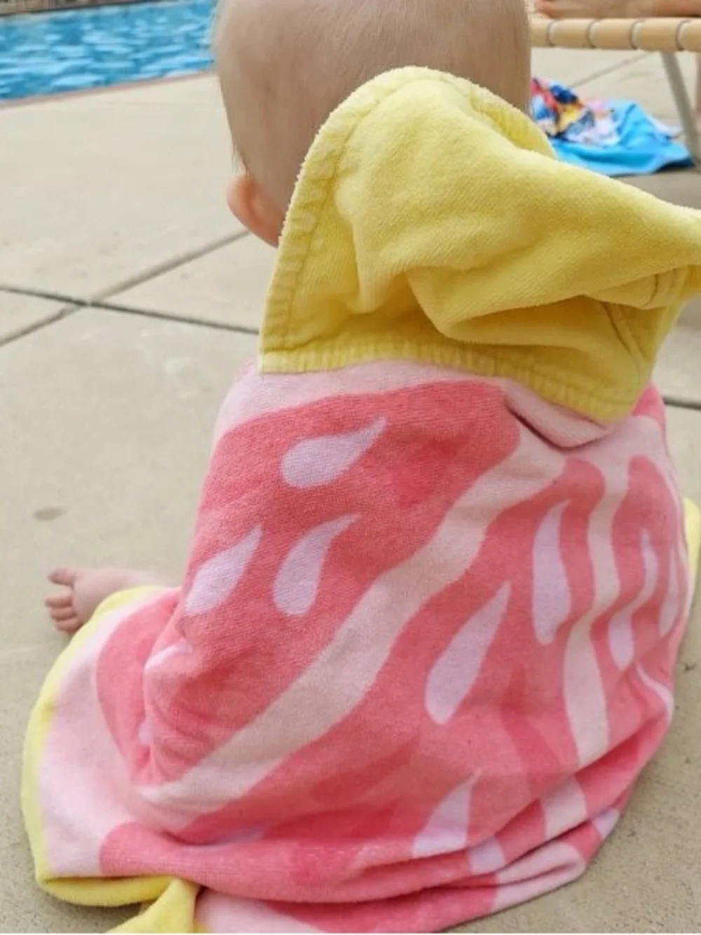 Pottery Barn Kids Pink Grapefruit Hooded Towel with Yellow Hood